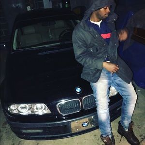 Meet your Posher, Andrase